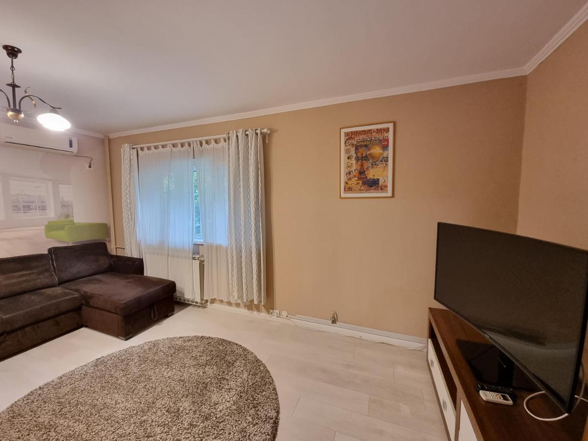 Apartments In The Aviatiei Area On בוקרשט מראה חיצוני תמונה
