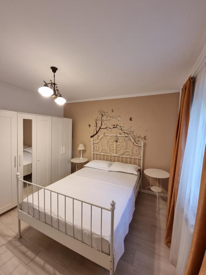 Apartments In The Aviatiei Area On בוקרשט מראה חיצוני תמונה